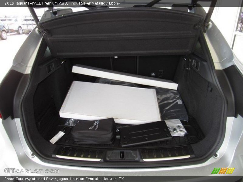 Indus Silver Metallic / Ebony 2019 Jaguar F-PACE Premium AWD