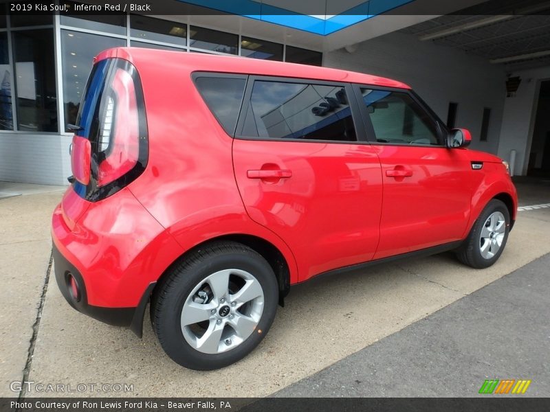 Inferno Red / Black 2019 Kia Soul