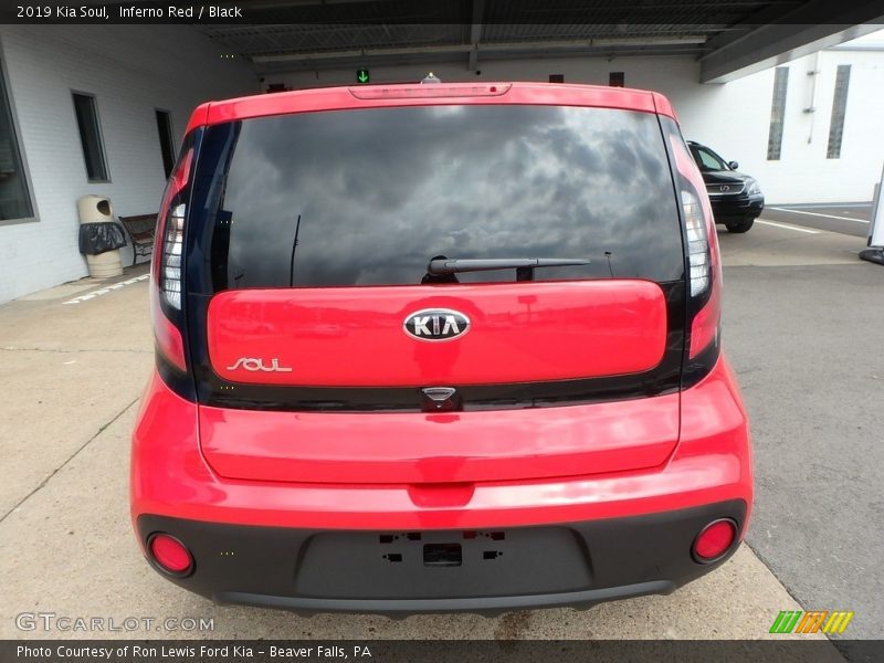 Inferno Red / Black 2019 Kia Soul