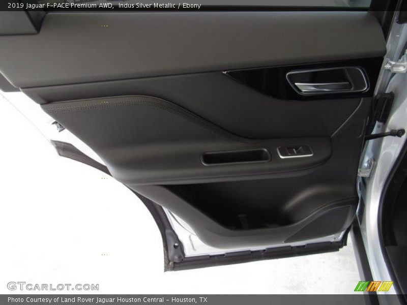 Indus Silver Metallic / Ebony 2019 Jaguar F-PACE Premium AWD