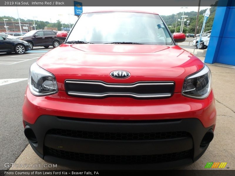 Inferno Red / Black 2019 Kia Soul
