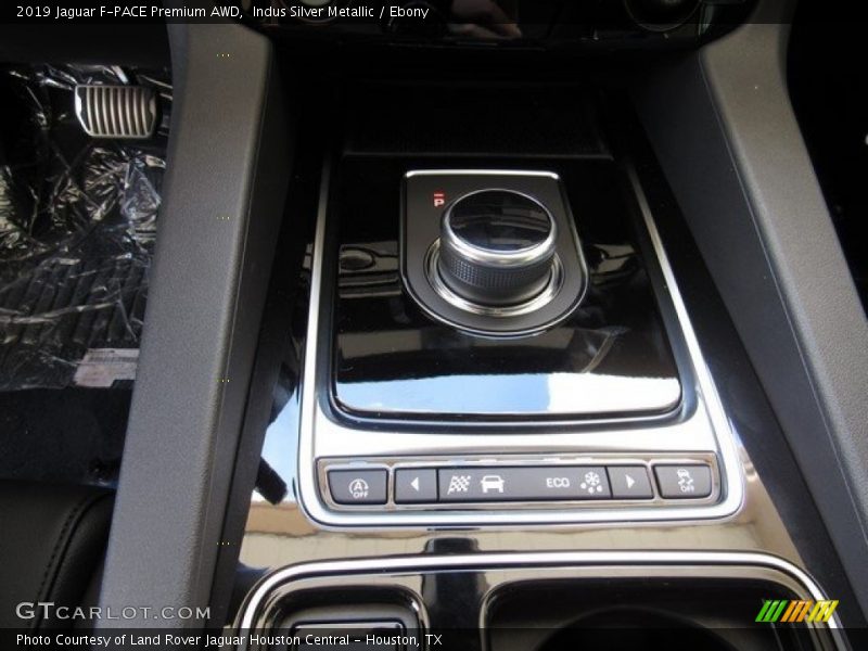 Indus Silver Metallic / Ebony 2019 Jaguar F-PACE Premium AWD