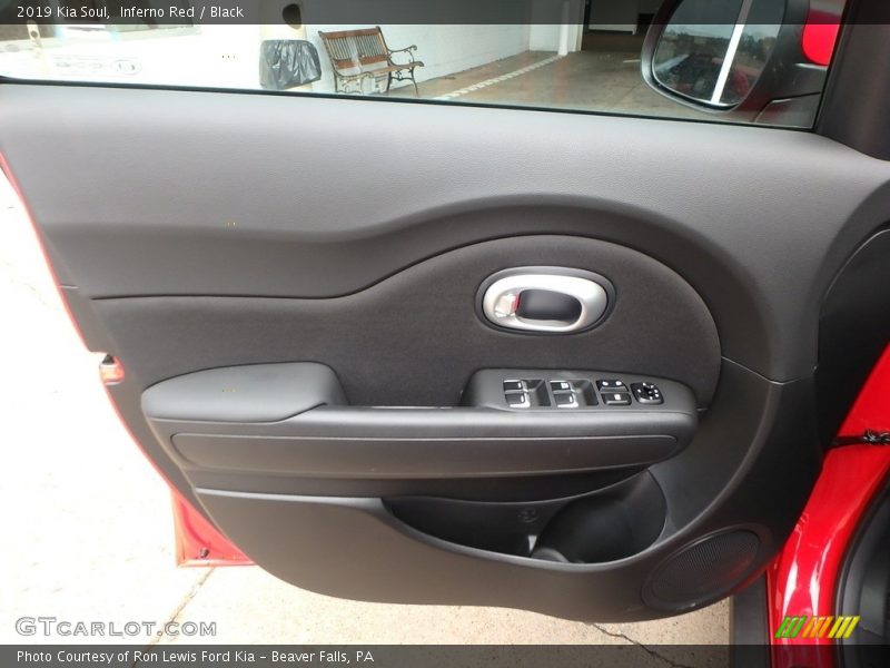 Door Panel of 2019 Soul 