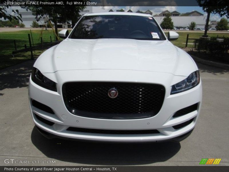 Fuji White / Ebony 2019 Jaguar F-PACE Premium AWD