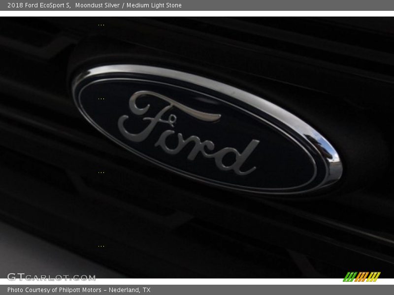 Moondust Silver / Medium Light Stone 2018 Ford EcoSport S