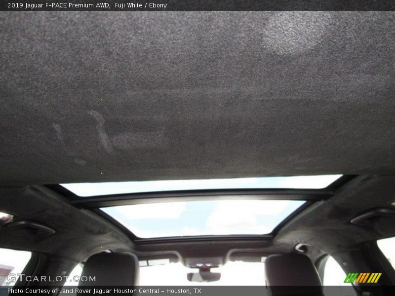 Fuji White / Ebony 2019 Jaguar F-PACE Premium AWD