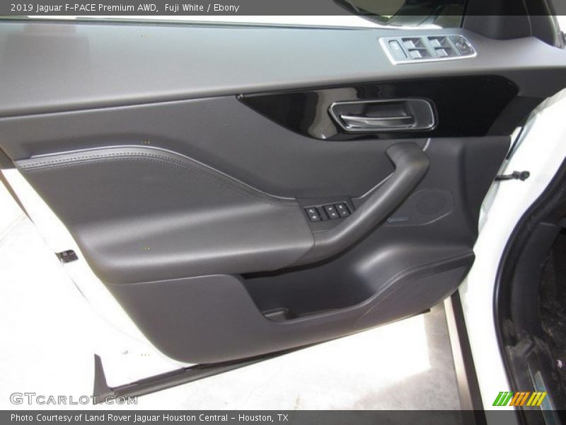 Fuji White / Ebony 2019 Jaguar F-PACE Premium AWD