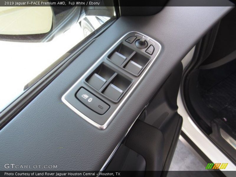 Fuji White / Ebony 2019 Jaguar F-PACE Premium AWD
