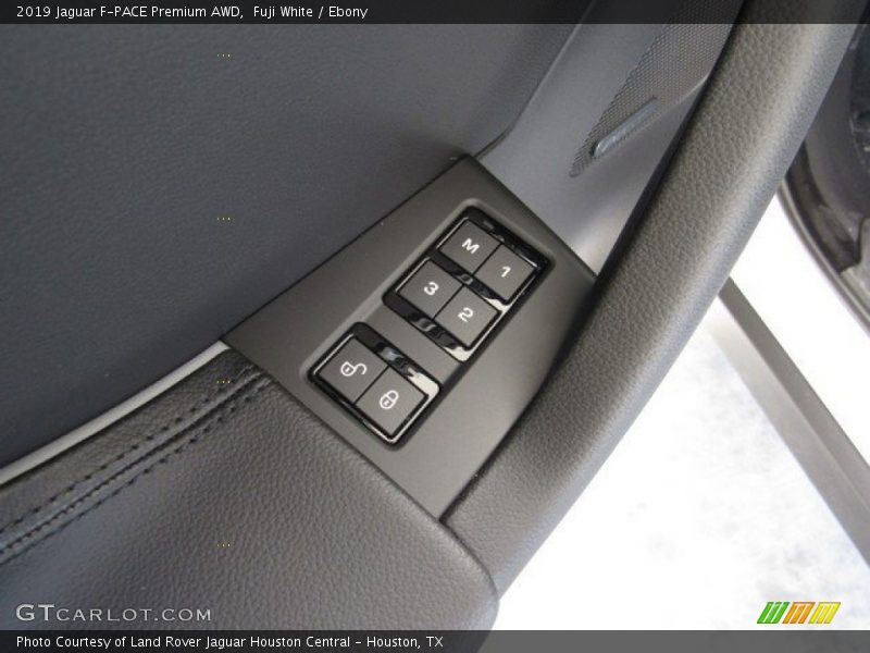 Fuji White / Ebony 2019 Jaguar F-PACE Premium AWD