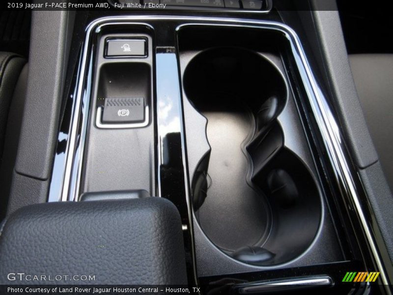 Fuji White / Ebony 2019 Jaguar F-PACE Premium AWD