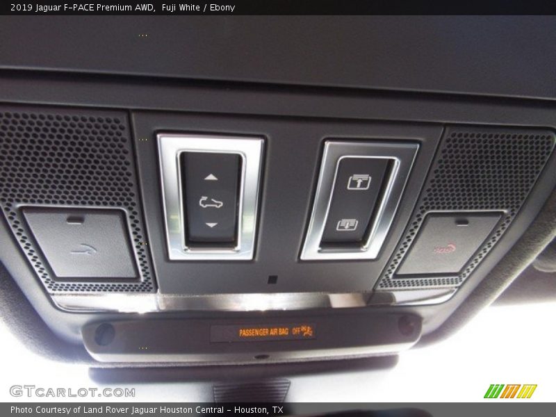 Fuji White / Ebony 2019 Jaguar F-PACE Premium AWD