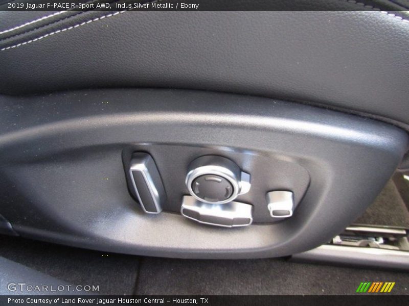 Indus Silver Metallic / Ebony 2019 Jaguar F-PACE R-Sport AWD
