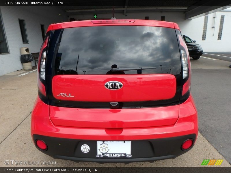 Inferno Red / Black 2019 Kia Soul