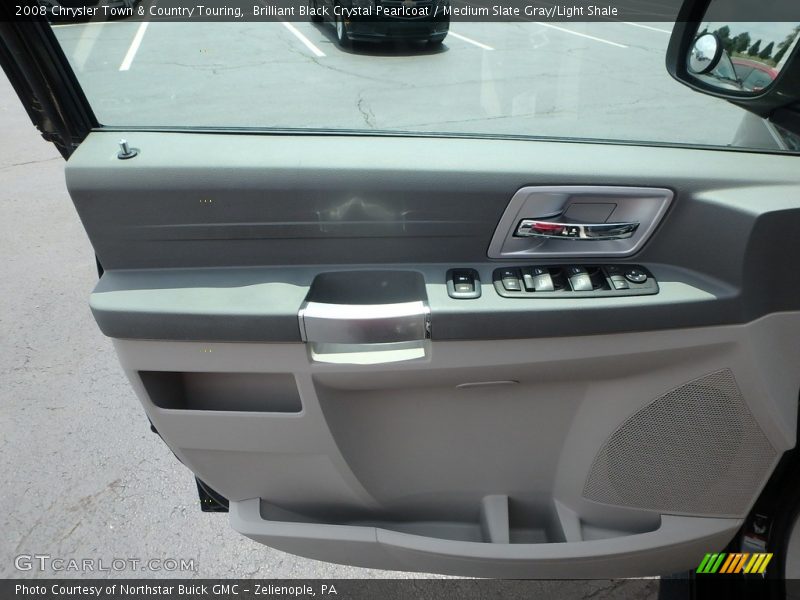 Brilliant Black Crystal Pearlcoat / Medium Slate Gray/Light Shale 2008 Chrysler Town & Country Touring