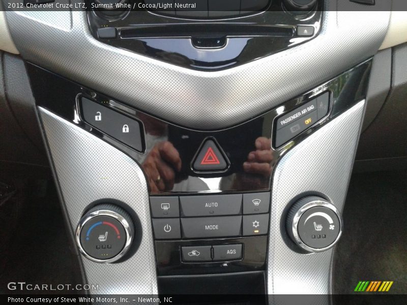 Summit White / Cocoa/Light Neutral 2012 Chevrolet Cruze LTZ