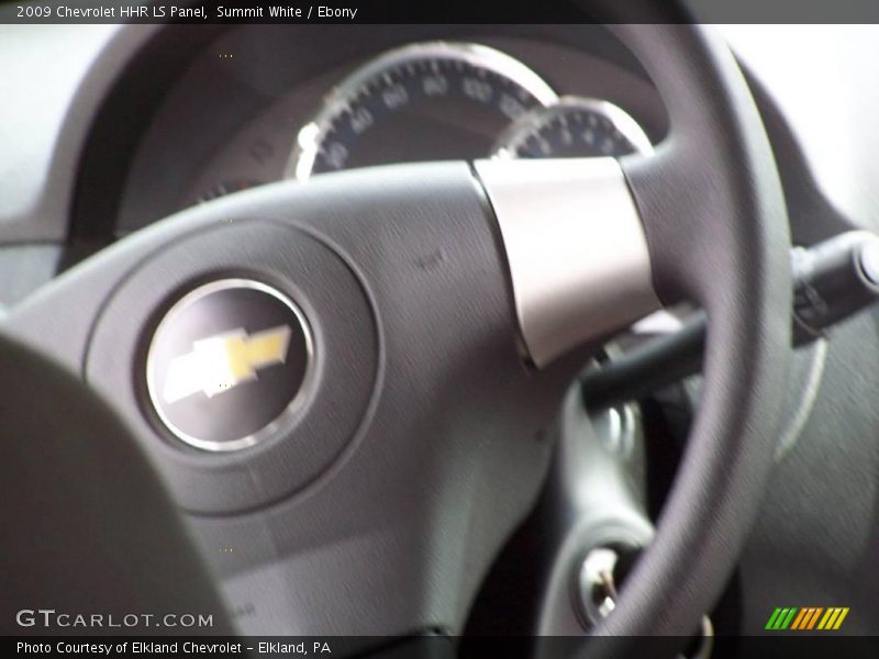 Summit White / Ebony 2009 Chevrolet HHR LS Panel