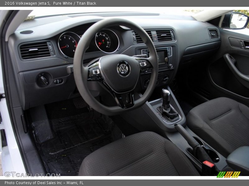 Pure White / Titan Black 2016 Volkswagen Jetta S