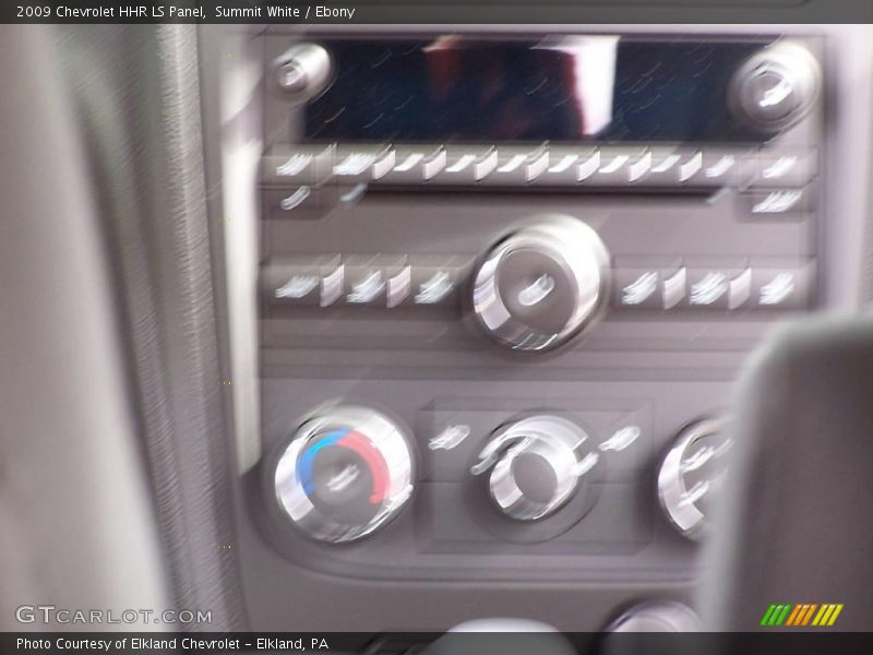 Summit White / Ebony 2009 Chevrolet HHR LS Panel