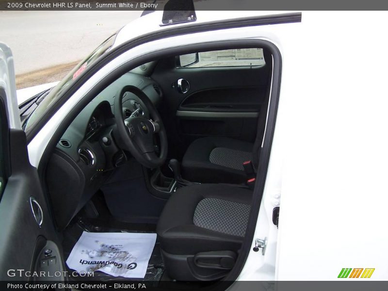 Summit White / Ebony 2009 Chevrolet HHR LS Panel