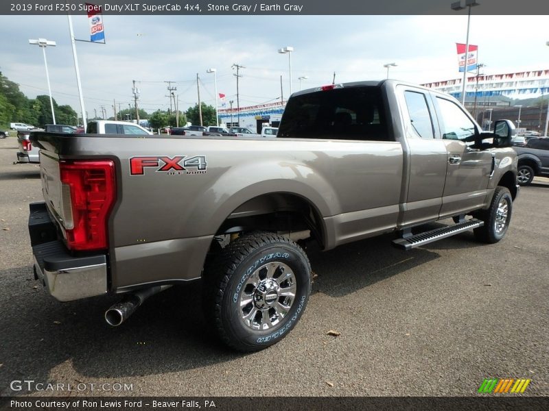 Stone Gray / Earth Gray 2019 Ford F250 Super Duty XLT SuperCab 4x4