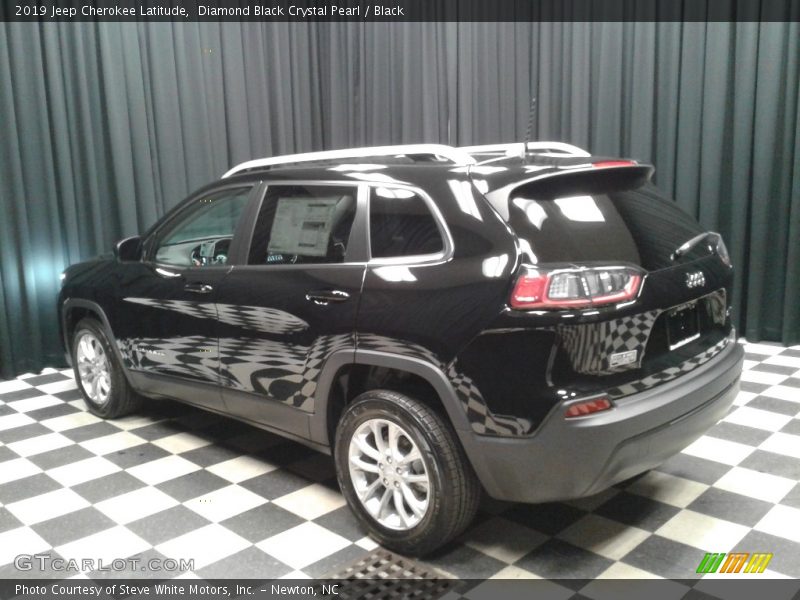 Diamond Black Crystal Pearl / Black 2019 Jeep Cherokee Latitude