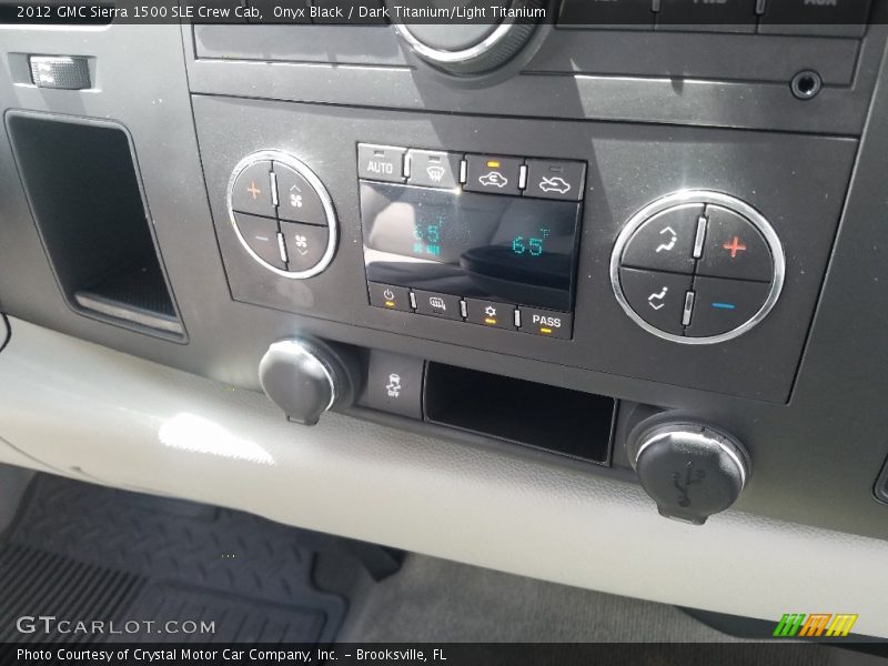 Onyx Black / Dark Titanium/Light Titanium 2012 GMC Sierra 1500 SLE Crew Cab