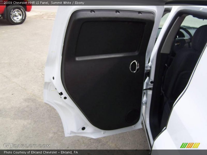 Summit White / Ebony 2009 Chevrolet HHR LS Panel