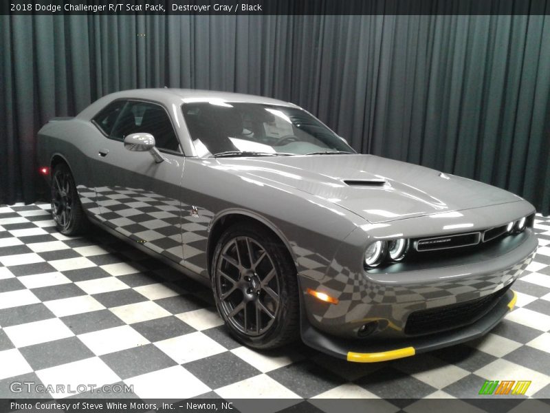Destroyer Gray / Black 2018 Dodge Challenger R/T Scat Pack