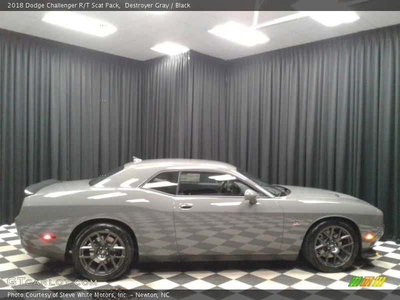 Destroyer Gray / Black 2018 Dodge Challenger R/T Scat Pack