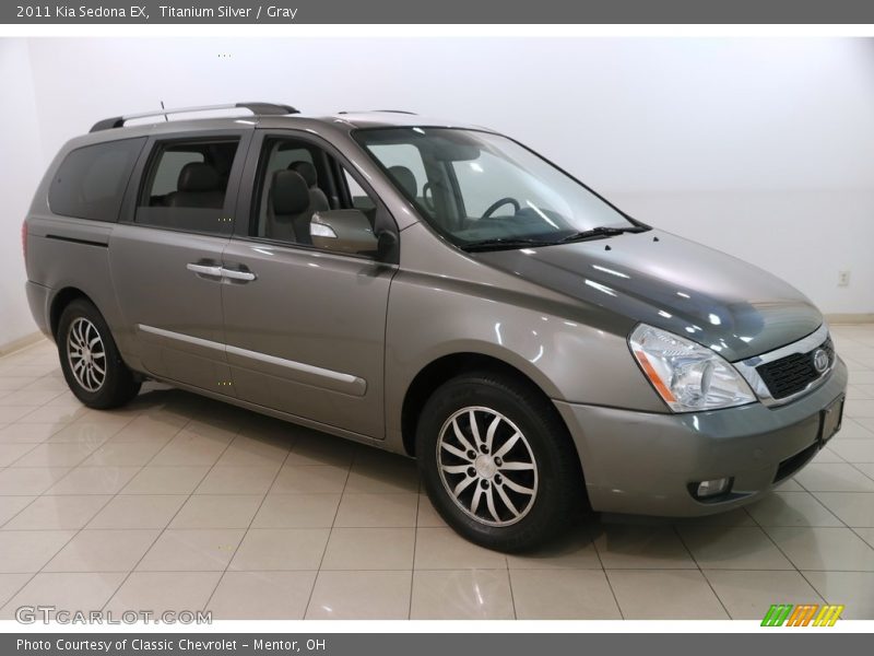 Titanium Silver / Gray 2011 Kia Sedona EX