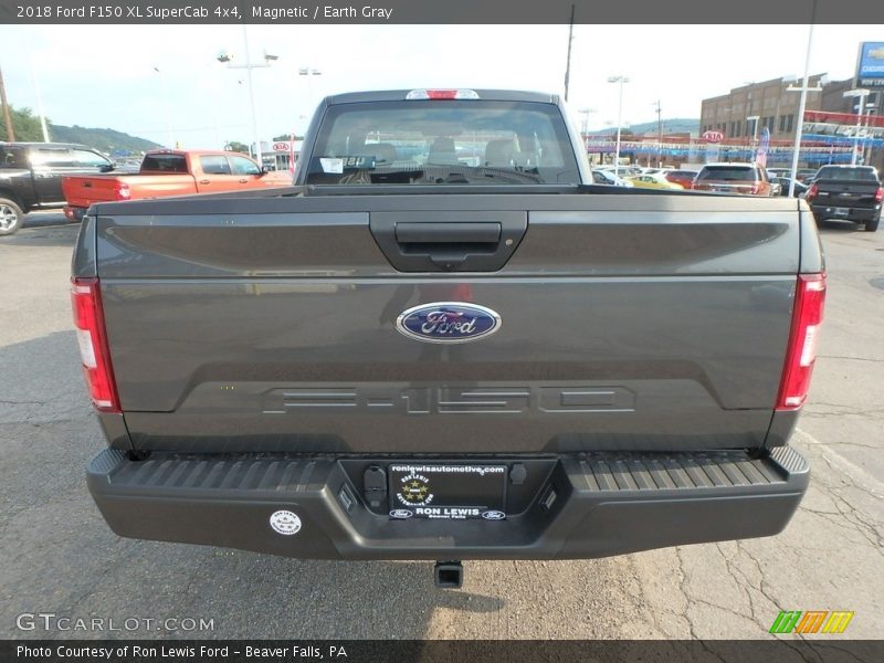 Magnetic / Earth Gray 2018 Ford F150 XL SuperCab 4x4