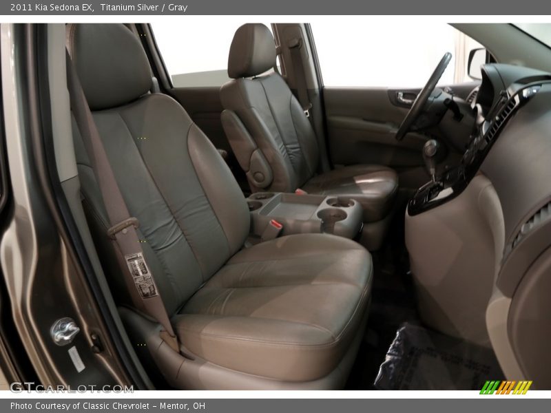 Titanium Silver / Gray 2011 Kia Sedona EX
