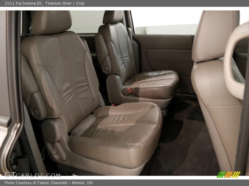 Titanium Silver / Gray 2011 Kia Sedona EX