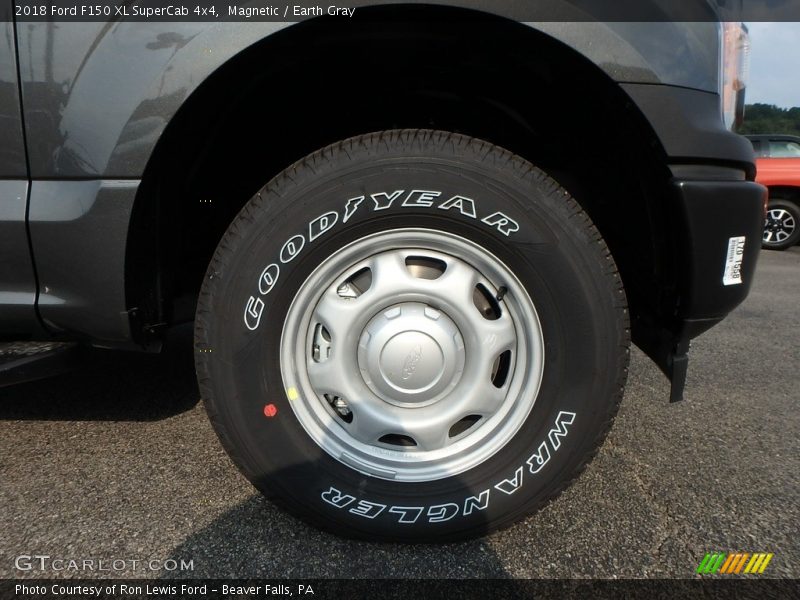 Magnetic / Earth Gray 2018 Ford F150 XL SuperCab 4x4