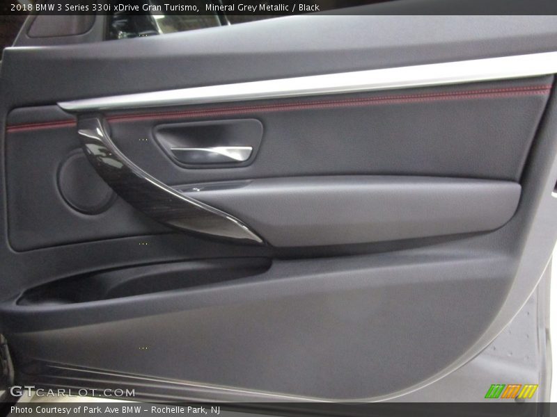 Mineral Grey Metallic / Black 2018 BMW 3 Series 330i xDrive Gran Turismo
