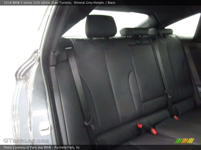 Mineral Grey Metallic / Black 2018 BMW 3 Series 330i xDrive Gran Turismo