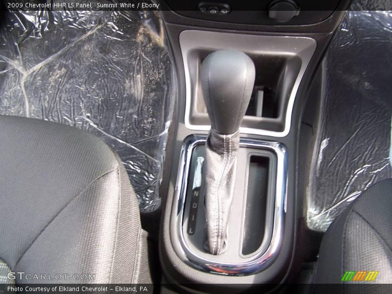 Summit White / Ebony 2009 Chevrolet HHR LS Panel