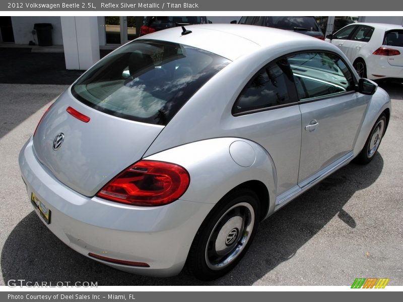 Reflex Silver Metallic / Titan Black 2012 Volkswagen Beetle 2.5L