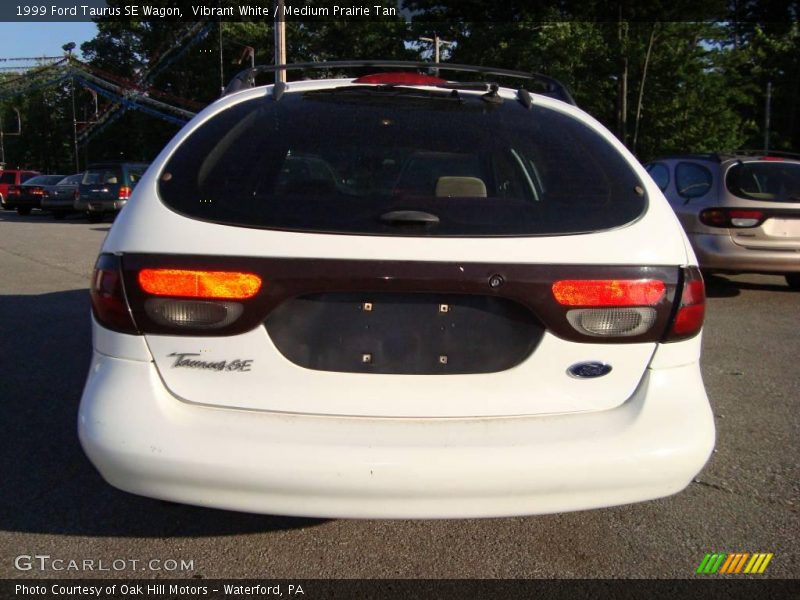 Vibrant White / Medium Prairie Tan 1999 Ford Taurus SE Wagon