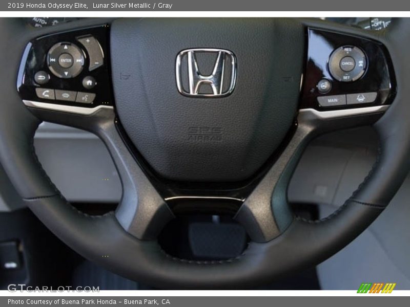 Lunar Silver Metallic / Gray 2019 Honda Odyssey Elite