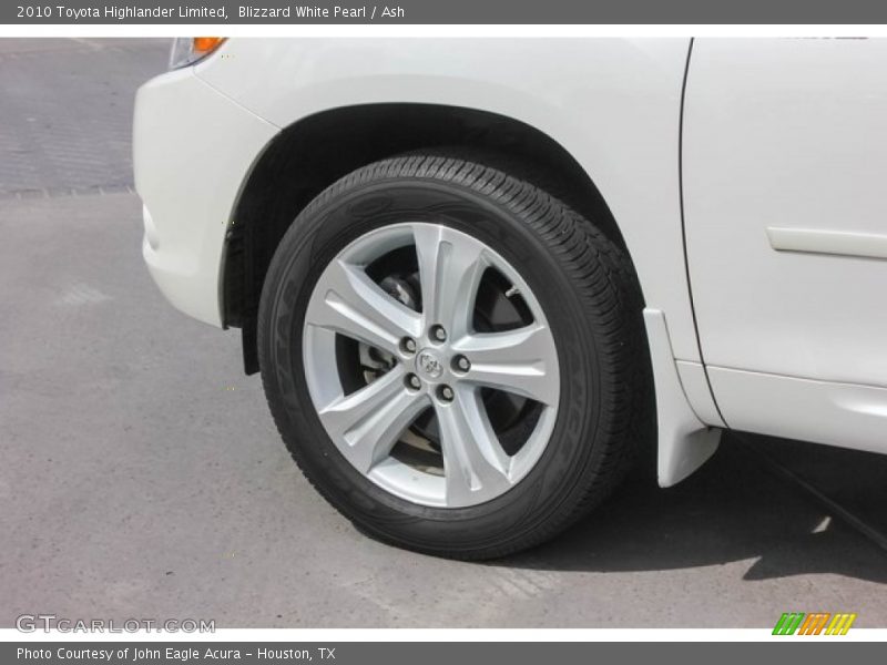 Blizzard White Pearl / Ash 2010 Toyota Highlander Limited