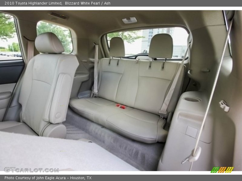 Blizzard White Pearl / Ash 2010 Toyota Highlander Limited