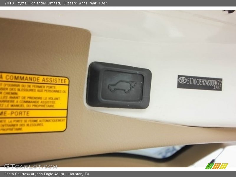 Blizzard White Pearl / Ash 2010 Toyota Highlander Limited