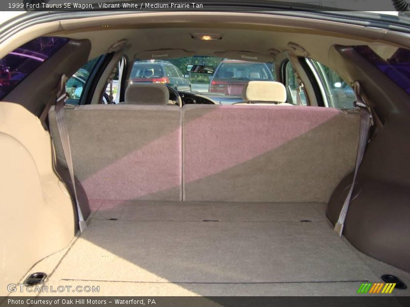 Vibrant White / Medium Prairie Tan 1999 Ford Taurus SE Wagon