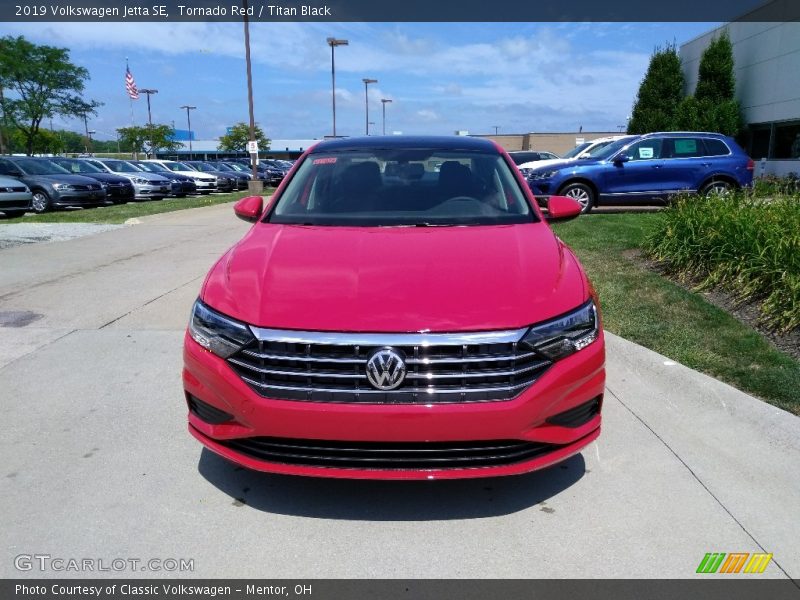 Tornado Red / Titan Black 2019 Volkswagen Jetta SE