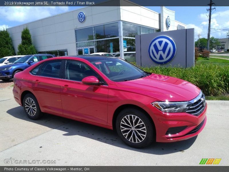 Tornado Red / Titan Black 2019 Volkswagen Jetta SE
