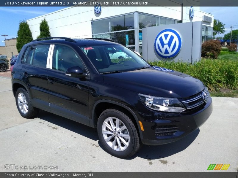 Deep Black Pearl / Charcoal Black 2018 Volkswagen Tiguan Limited 2.0T 4Motion