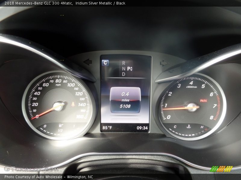 Iridium Silver Metallic / Black 2018 Mercedes-Benz GLC 300 4Matic