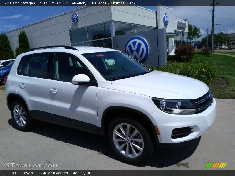 Pure White / Charcoal Black 2018 Volkswagen Tiguan Limited 2.0T 4Motion