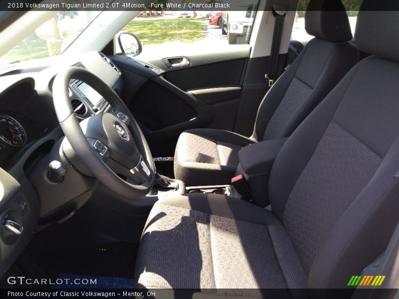 Pure White / Charcoal Black 2018 Volkswagen Tiguan Limited 2.0T 4Motion